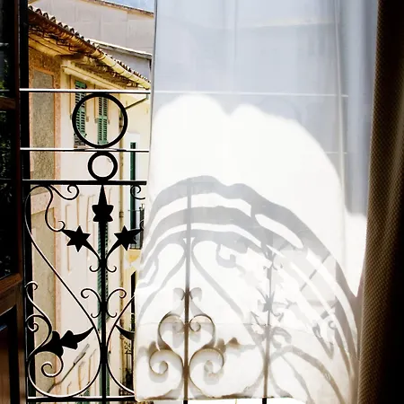La Hotel